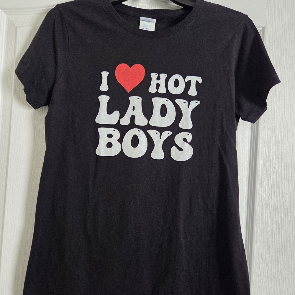 I Heart Hot Lady Boys Graphic Tee - Black